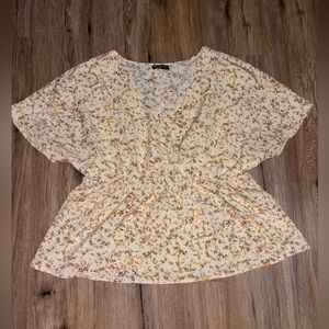 SHEIN curve Floral Print Women's Top